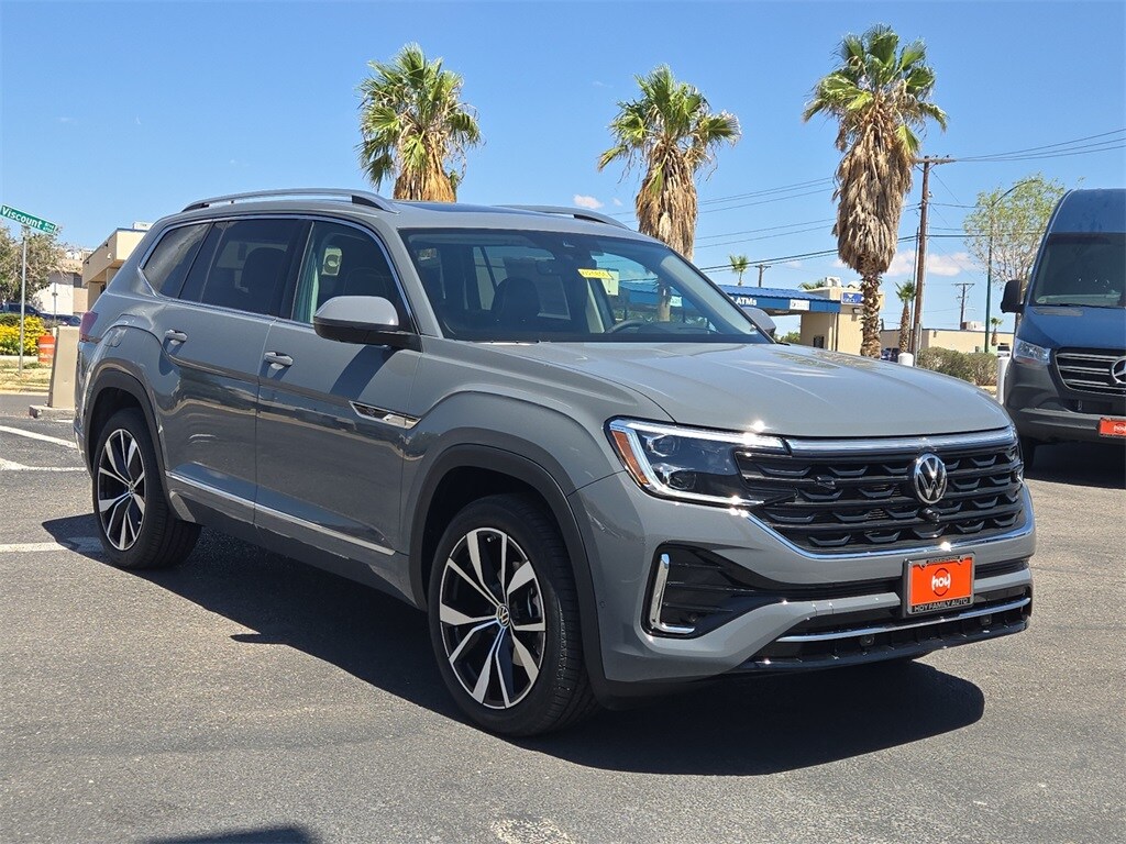 New 2025 Volkswagen Atlas 2.0T SEL Premium R-Line SUV