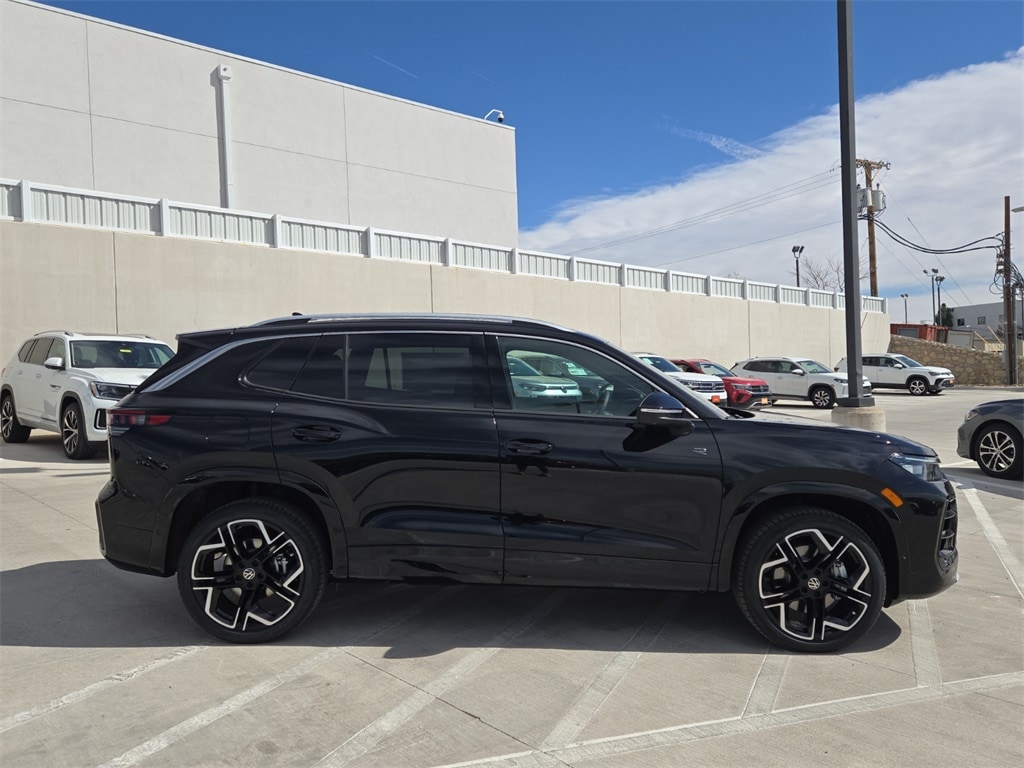 New 2026 Volkswagen Tiguan 2.0T SEL R-Line Turbo SUV