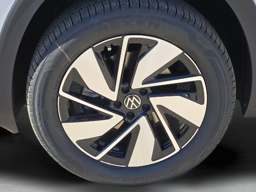 2026 Volkswagen Atlas SE w/Tech - Photo 8