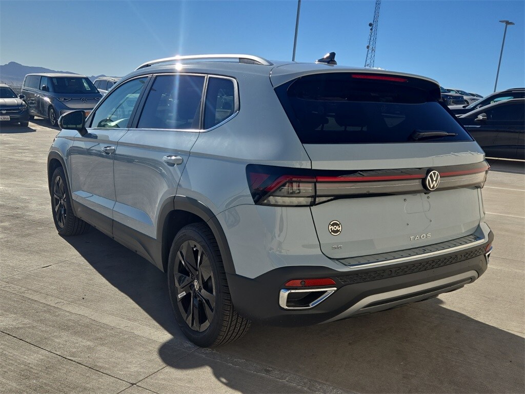 New 2026 Volkswagen Taos 1.5T SE SUV