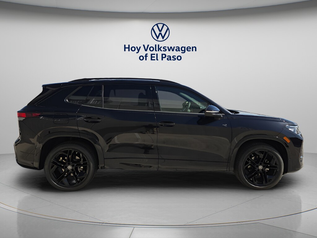 New 2026 Volkswagen Tiguan 2.0T SE R-Line Black SUV