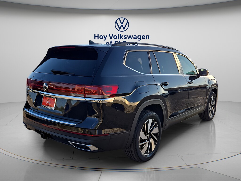 New 2026 Volkswagen Atlas SE w/Technology SUV