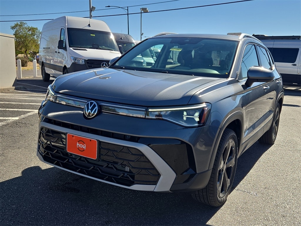New 2025 Volkswagen Taos 1.5T SEL SUV