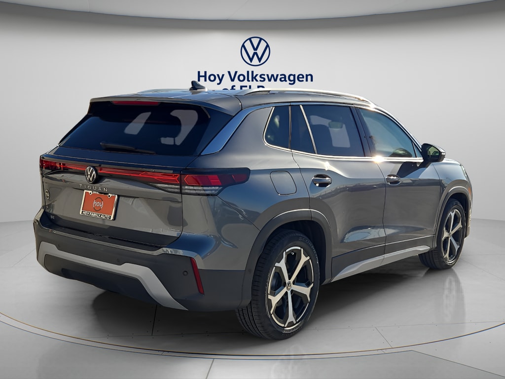 New 2026 Volkswagen Tiguan 2.0T SE SUV