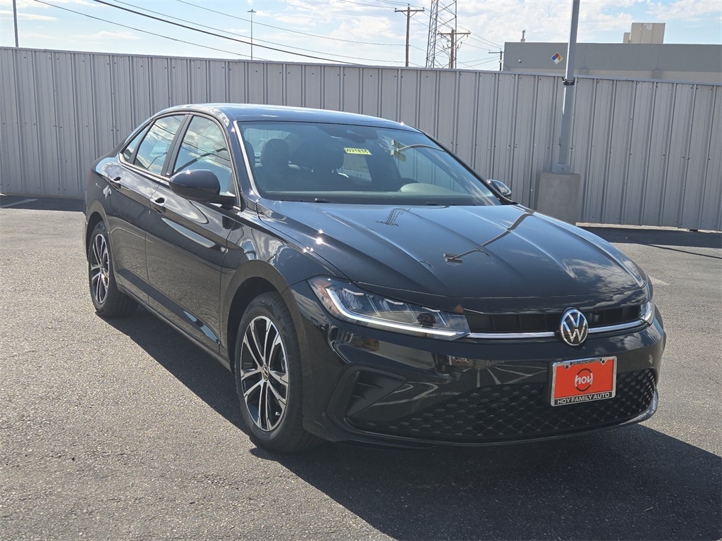 New 2025 Volkswagen Jetta 1.5T Sport Sedan