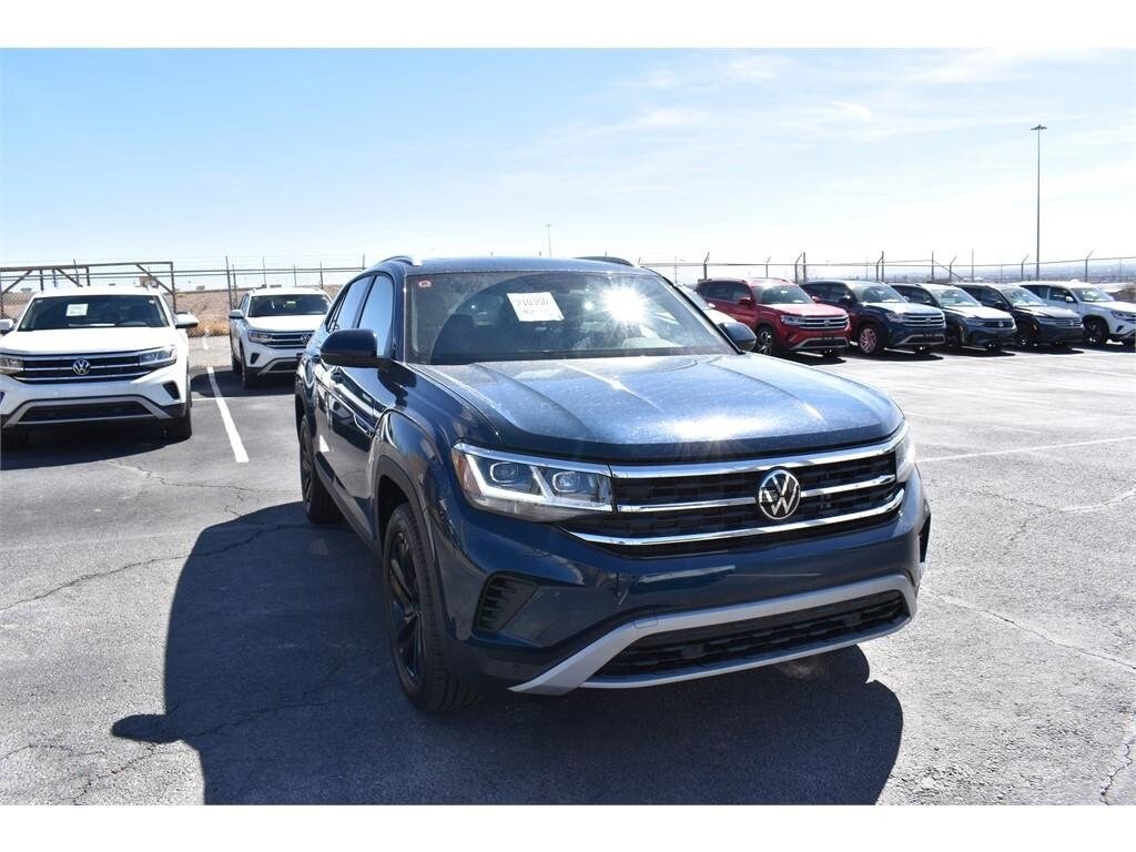 New 2023 Volkswagen Atlas Cross Sport 3.6L V6 SE w/Technology SUV