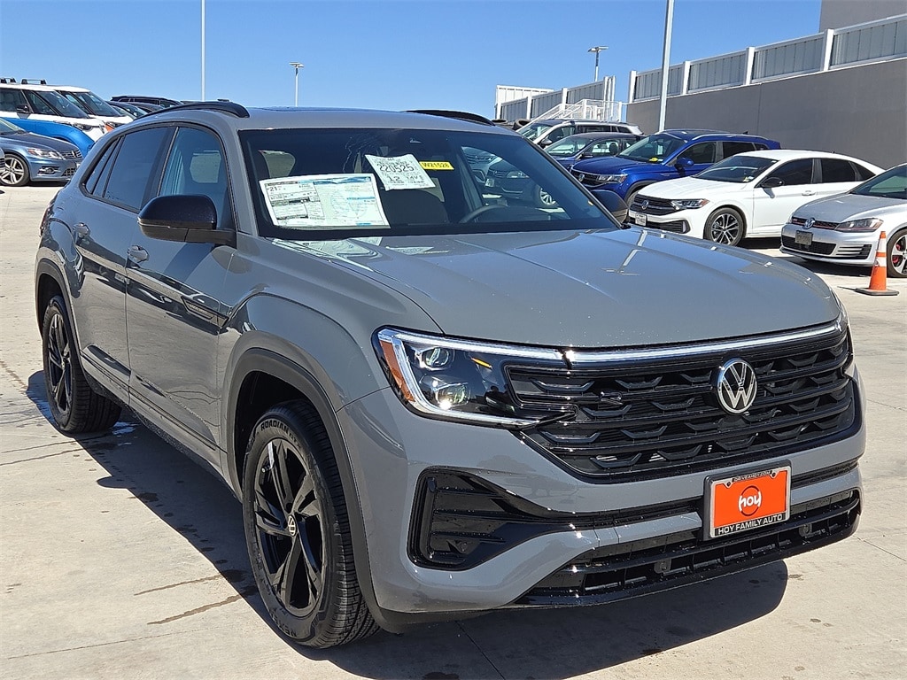 New 2025 Volkswagen Atlas Cross Sport 2.0T SEL R-Line Black SUV