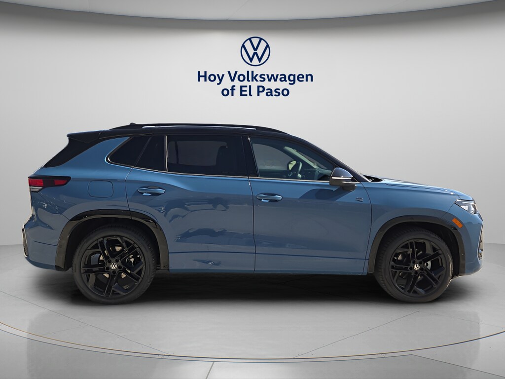 New 2026 Volkswagen Tiguan 2.0T SE R-Line Black SUV