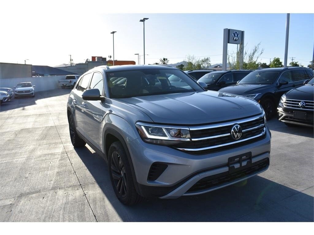 New 2023 Volkswagen Atlas Cross Sport 3.6L V6 SE w/Technology SUV