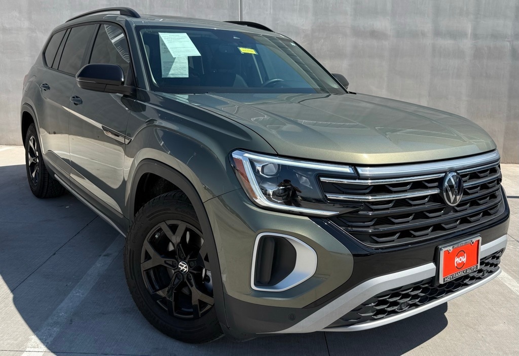Certified 2024 Volkswagen Atlas 2.0T Peak Edition SE w/Technology SUV