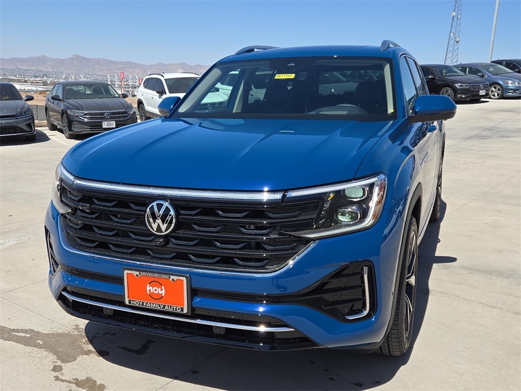 New 2025 Volkswagen Atlas 2.0T SEL Premium R-Line SUV