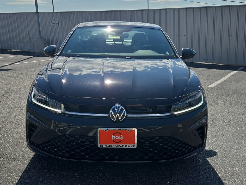 New 2025 Volkswagen Jetta 1.5T Sport Sedan