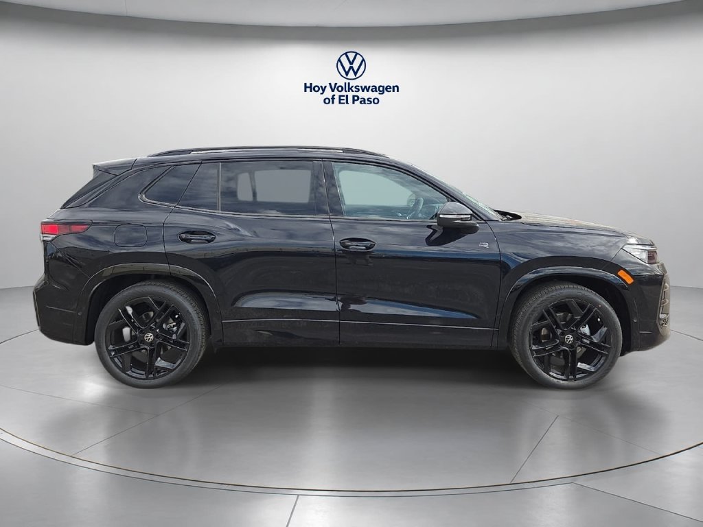 New 2026 Volkswagen Tiguan SE R-Line Black SUV
