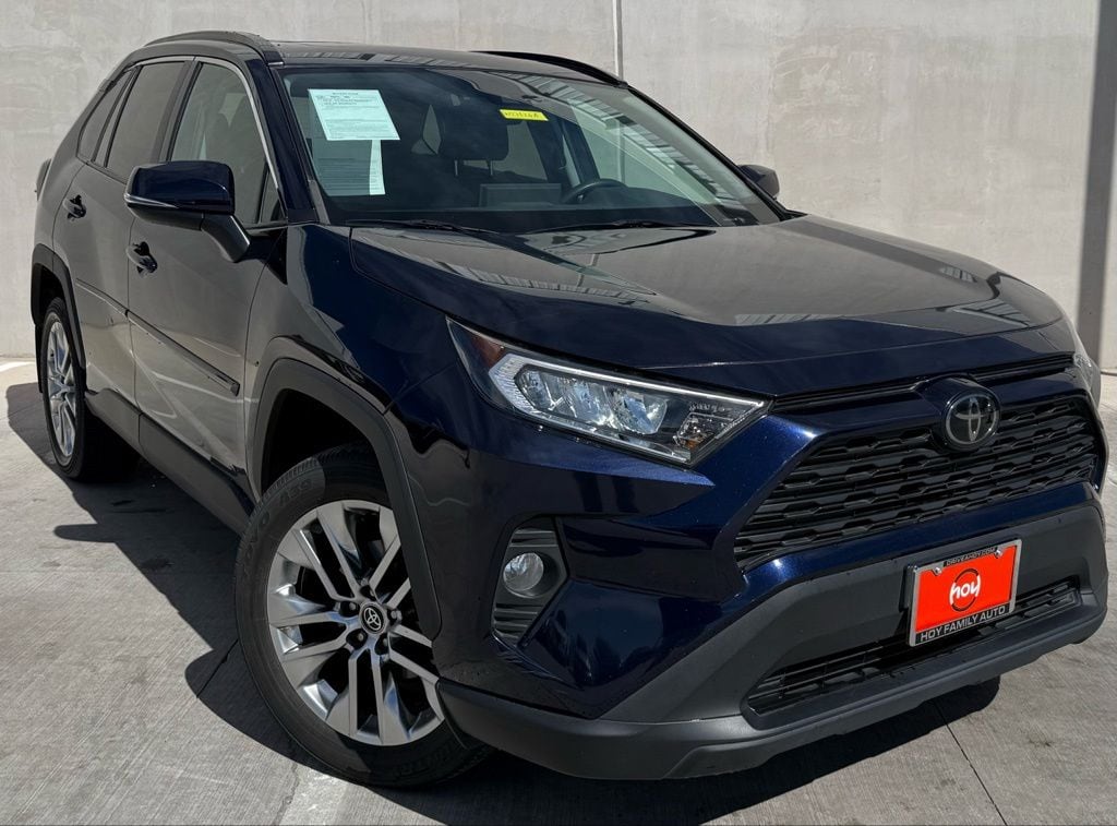 2021 Toyota RAV4 XLE Premium