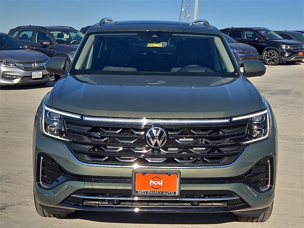 2025 Volkswagen Atlas SEL Premium R-Line photo 2