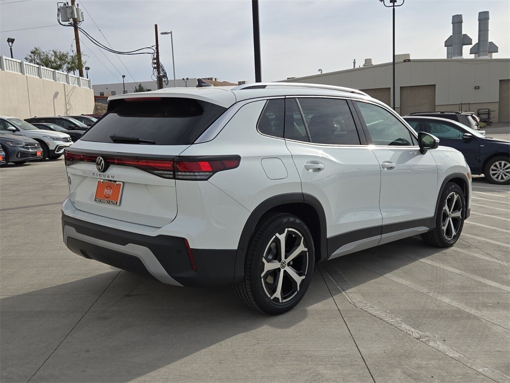 New 2026 Volkswagen Tiguan 2.0T SE SUV