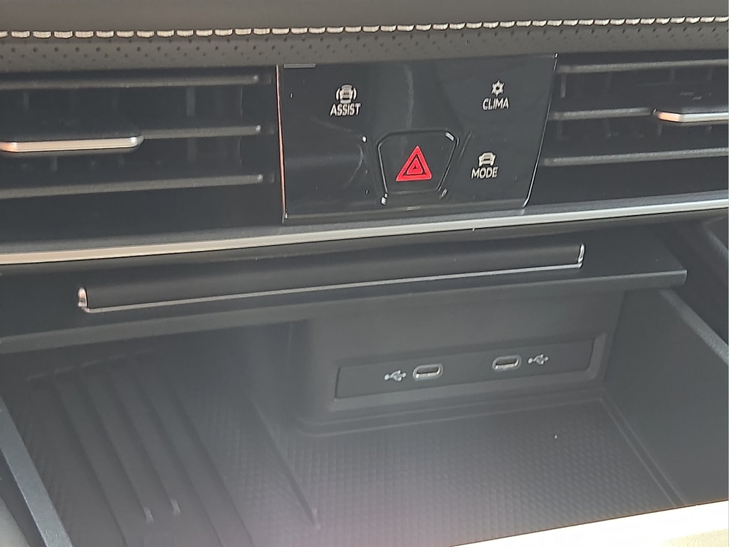 2026 Volkswagen Atlas SE - Photo 21