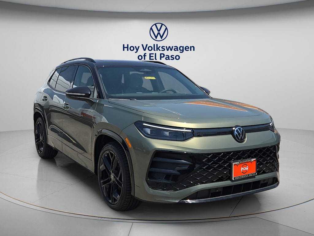 New 2026 Volkswagen Tiguan SE R-Line Black SUV
