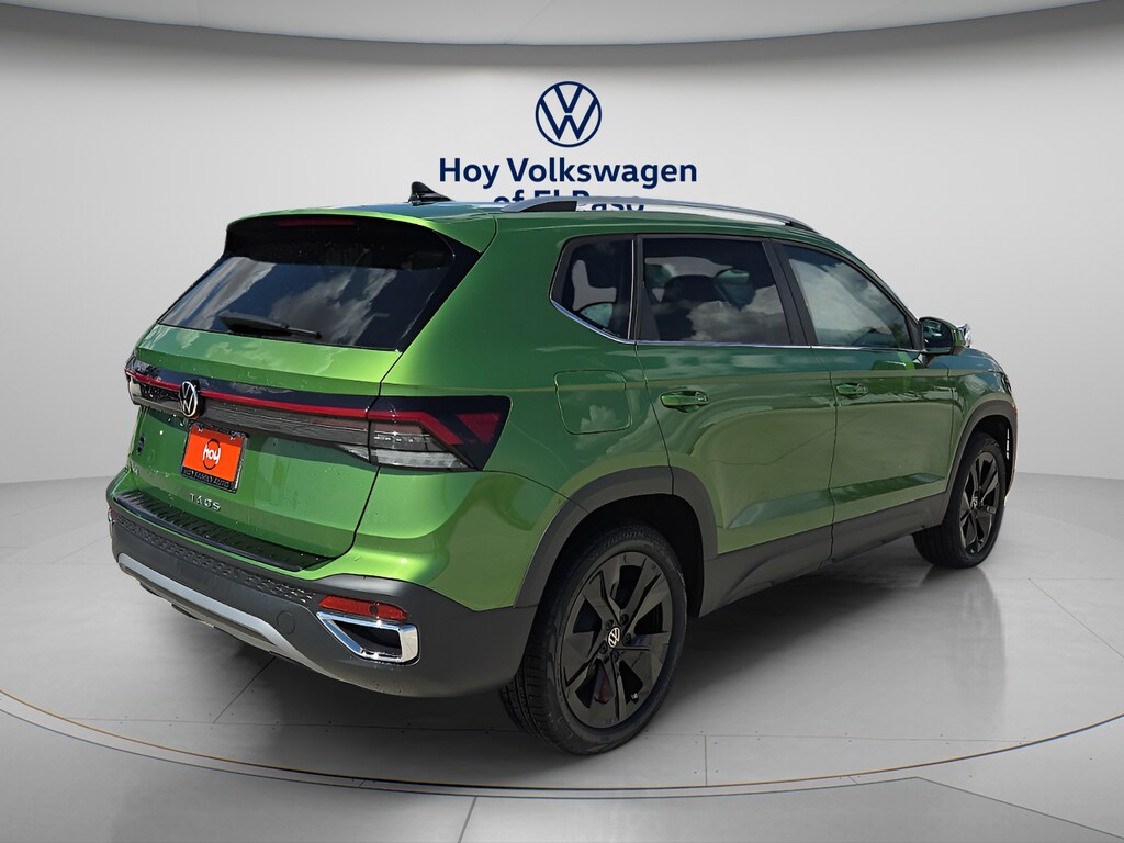 New 2026 Volkswagen Taos 1.5T SE SUV