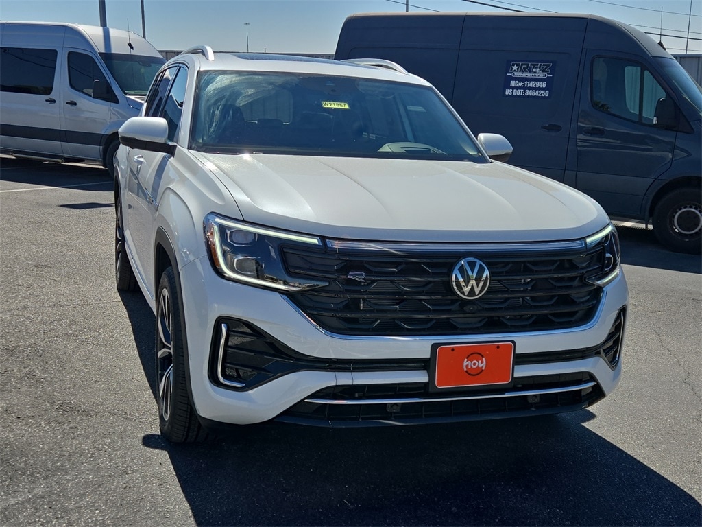 New 2025 Volkswagen Atlas 2.0T SEL Premium R-Line SUV