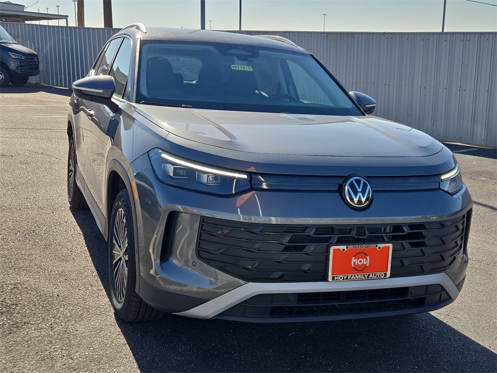 New 2025 Volkswagen Tiguan 2.0T S SUV