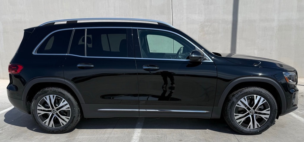 Used 2024 Mercedes-Benz GLB 4MATIC SUV
