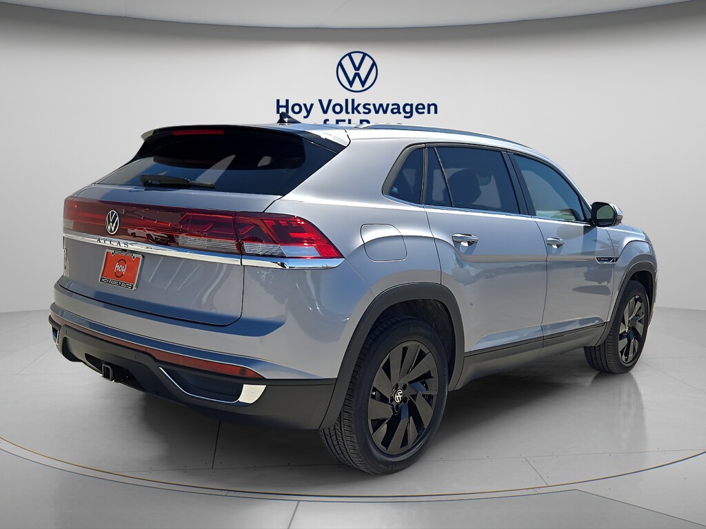 New 2026 Volkswagen Atlas Cross Sport 2.0T SE w/Technology SUV