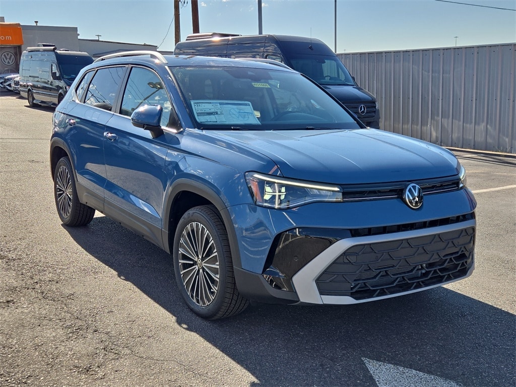 New 2025 Volkswagen Taos 1.5T SE SUV