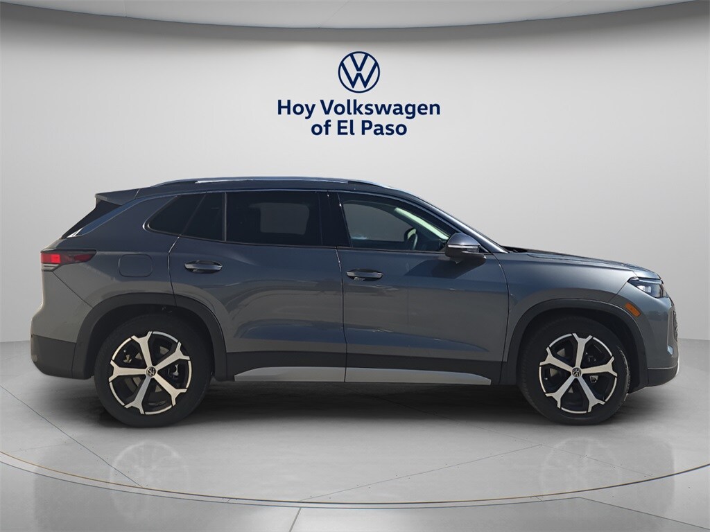 New 2026 Volkswagen Tiguan 2.0T SE SUV