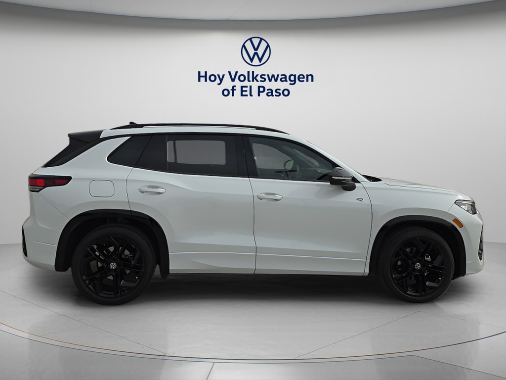 New 2026 Volkswagen Tiguan 2.0T SE R-Line Black SUV