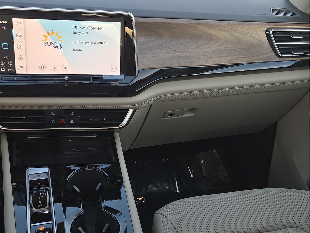 2026 Volkswagen Atlas SE w/Tech - Photo 14