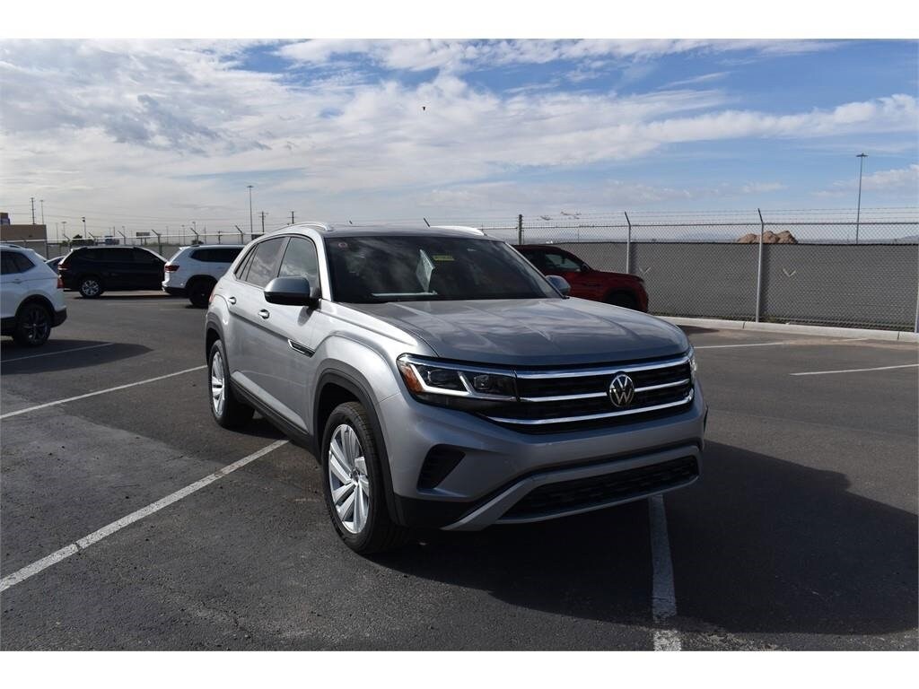 New 2023 Volkswagen Atlas Cross Sport 3.6L V6 SE w/Technology SUV