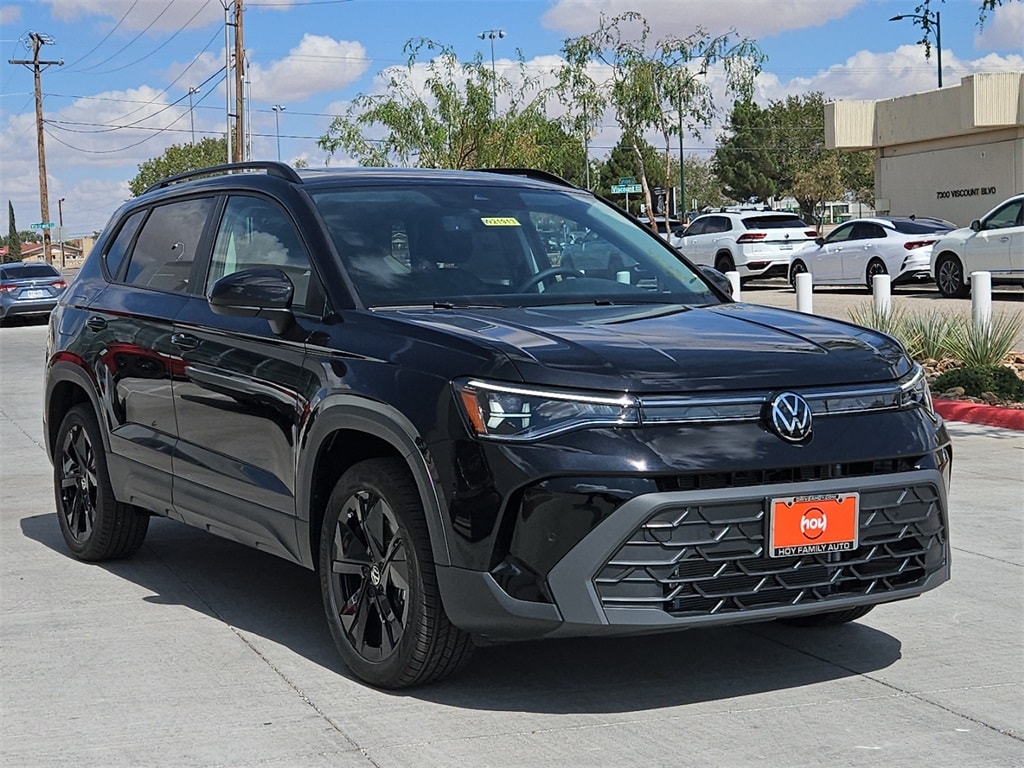 New 2025 Volkswagen Taos 1.5T SE Black SUV