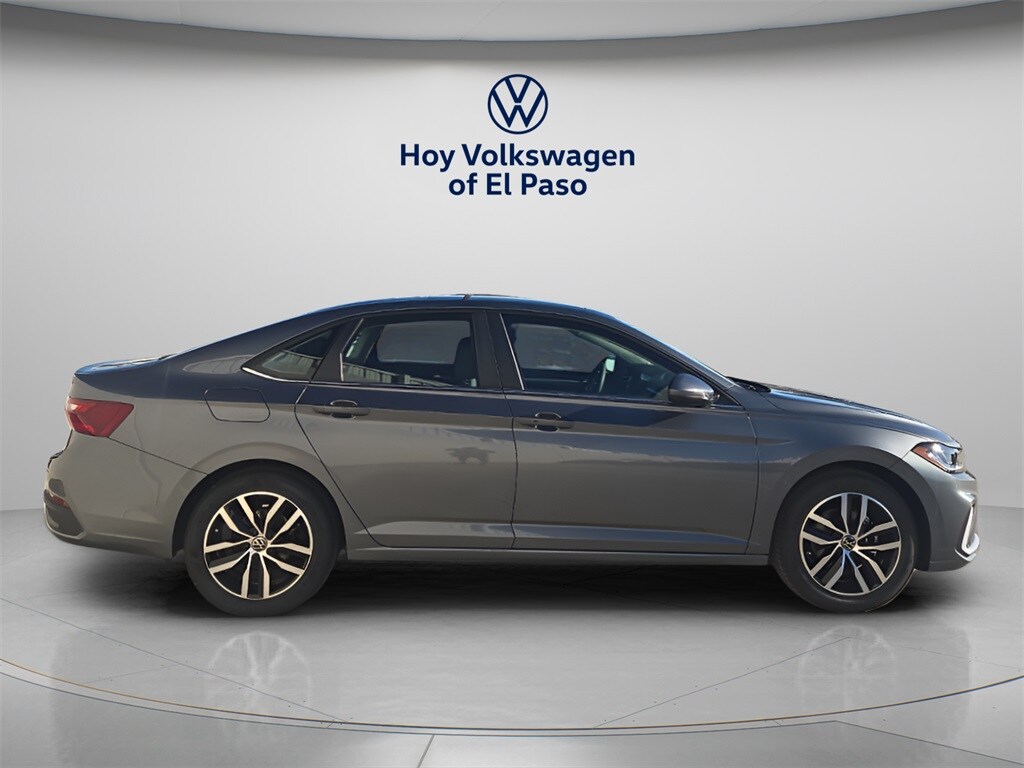 New 2026 Volkswagen Jetta 1.5T SE Sedan