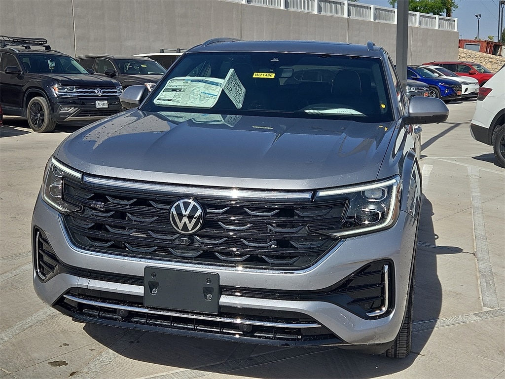 New 2025 Volkswagen Atlas Cross Sport 2.0T SEL Premium R-Line SUV