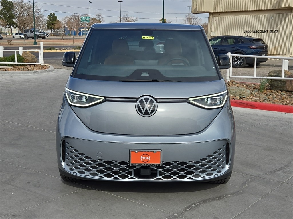 New 2025 Volkswagen ID. Buzz Pro S Van Passenger Van