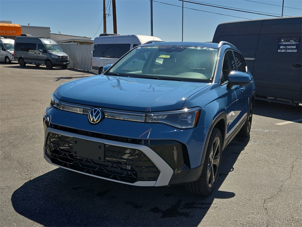 New 2025 Volkswagen Taos 1.5T SEL SUV