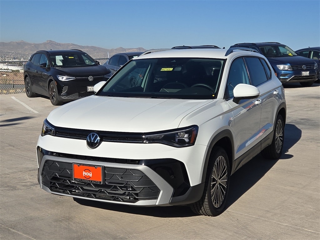New 2025 Volkswagen Taos 1.5T SE SUV