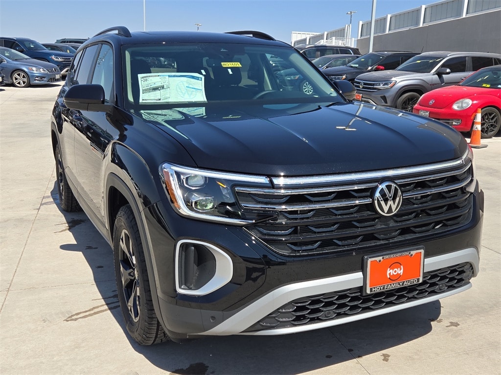 New 2025 Volkswagen Atlas 2.0T Peak Edition SUV