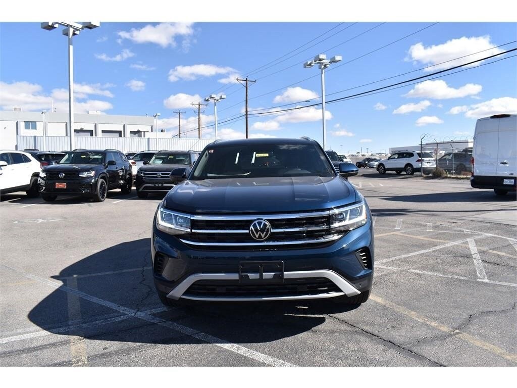 New 2023 Volkswagen Atlas Cross Sport 3.6L V6 SE w/Technology SUV