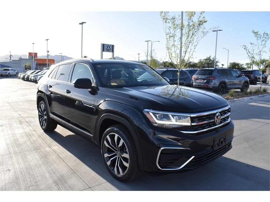 New 2023 Volkswagen Atlas Cross Sport 3.6L V6 SEL Premium R-Line SUV