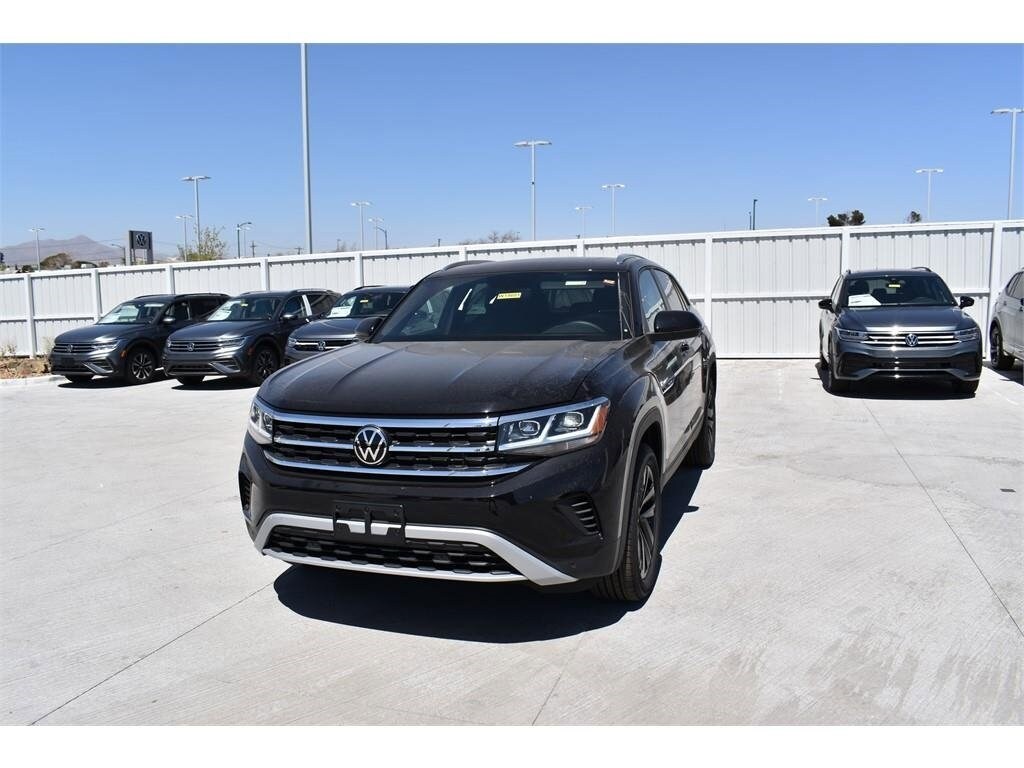 New 2023 Volkswagen Atlas Cross Sport 3.6L V6 SE w/Technology SUV