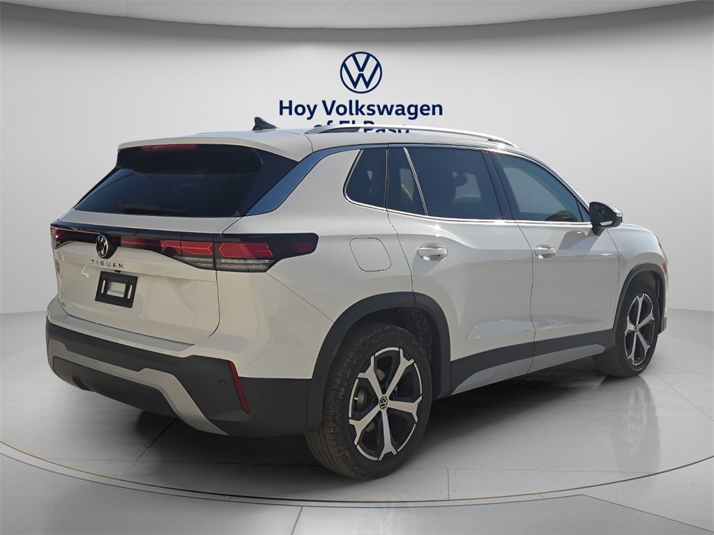 New 2026 Volkswagen Tiguan 2.0T SE SUV