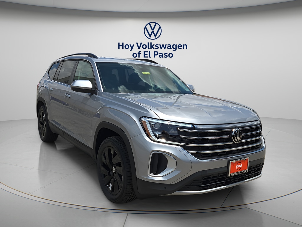New 2026 Volkswagen Atlas SE w/Technology