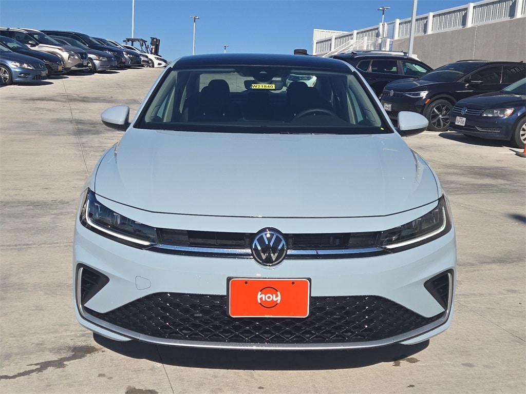 New 2025 Volkswagen Jetta 1.5T SE Sedan