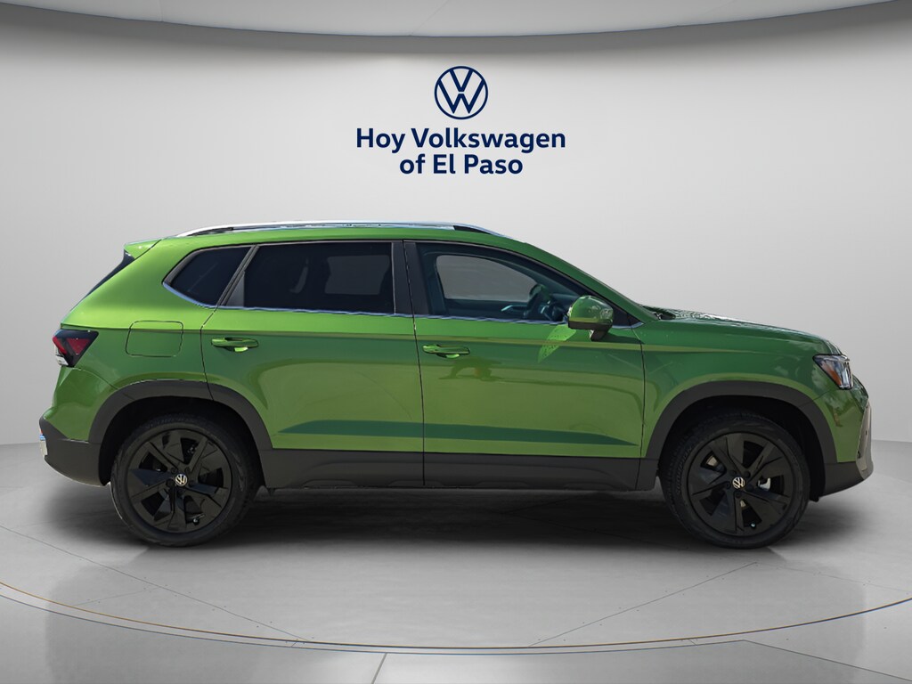 New 2026 Volkswagen Taos 1.5T SE SUV