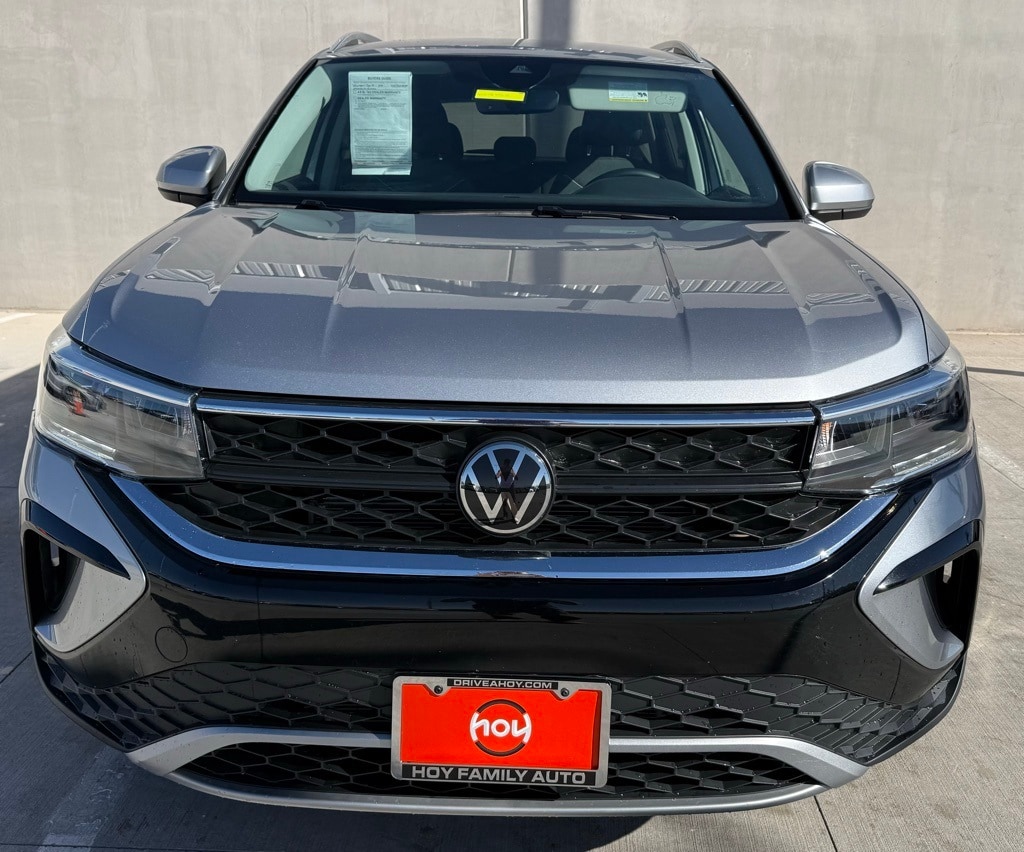 Used 2024 Volkswagen Taos 1.5T SE SUV