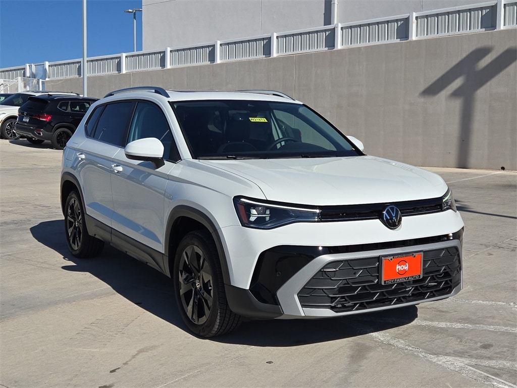2025 Volkswagen Taos SUV 