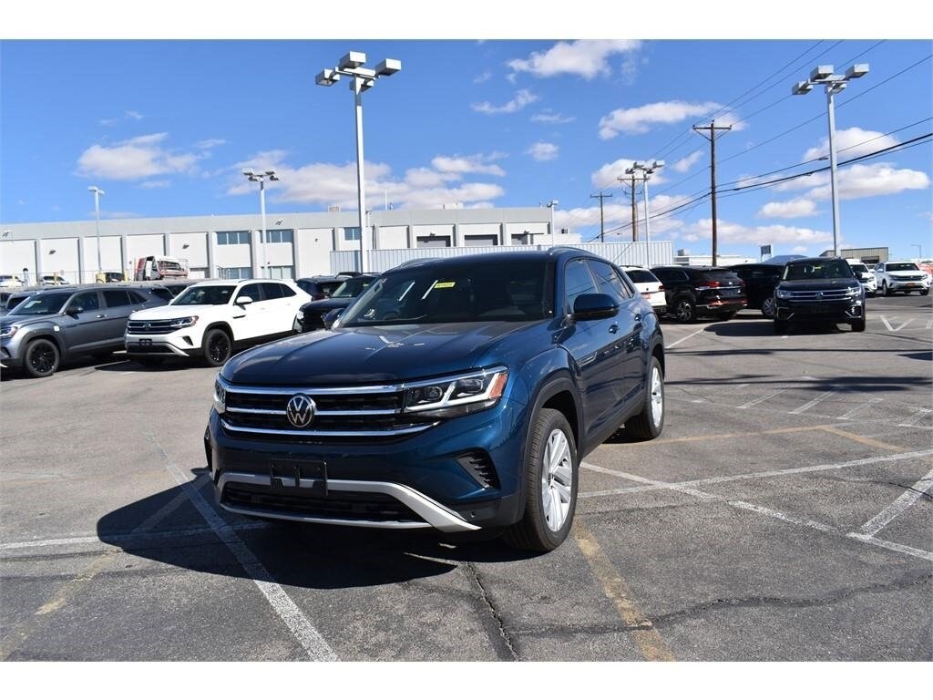 New 2023 Volkswagen Atlas Cross Sport 3.6L V6 SE w/Technology SUV