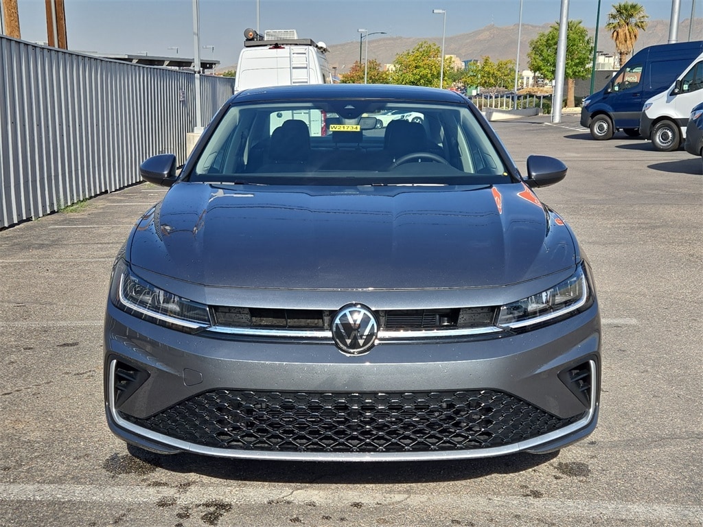 New 2025 Volkswagen Jetta 1.5T SE Sedan